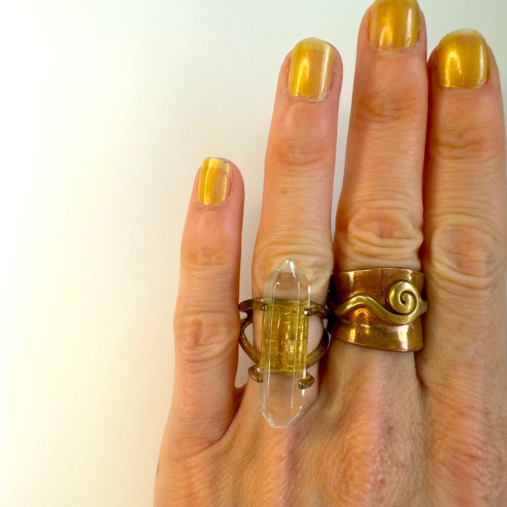 Quartz Crystal Point Ring